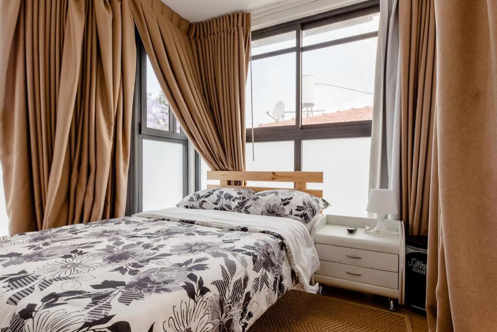 Charming Unit With Pool And Great Amenities Apartamento Rishon Leziyyon Exterior foto