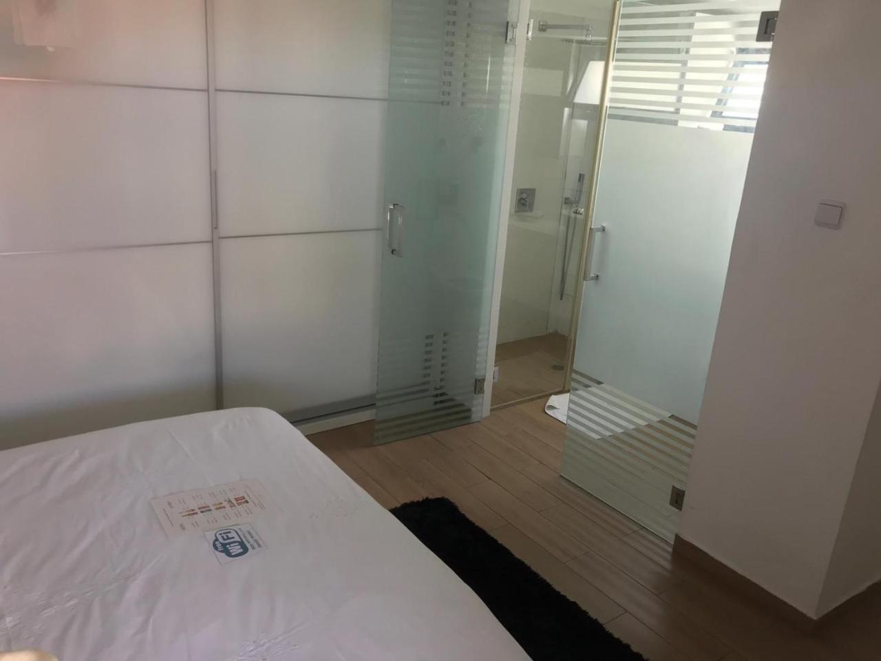 Charming Unit With Pool And Great Amenities Apartamento Rishon Leziyyon Exterior foto