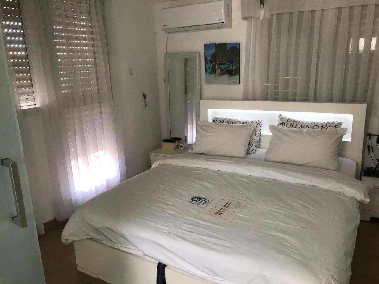Charming Unit With Pool And Great Amenities Apartamento Rishon Leziyyon Exterior foto