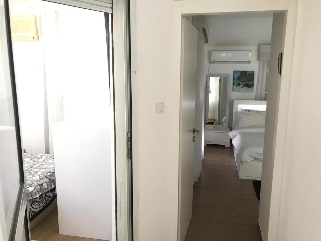 Charming Unit With Pool And Great Amenities Apartamento Rishon Leziyyon Exterior foto